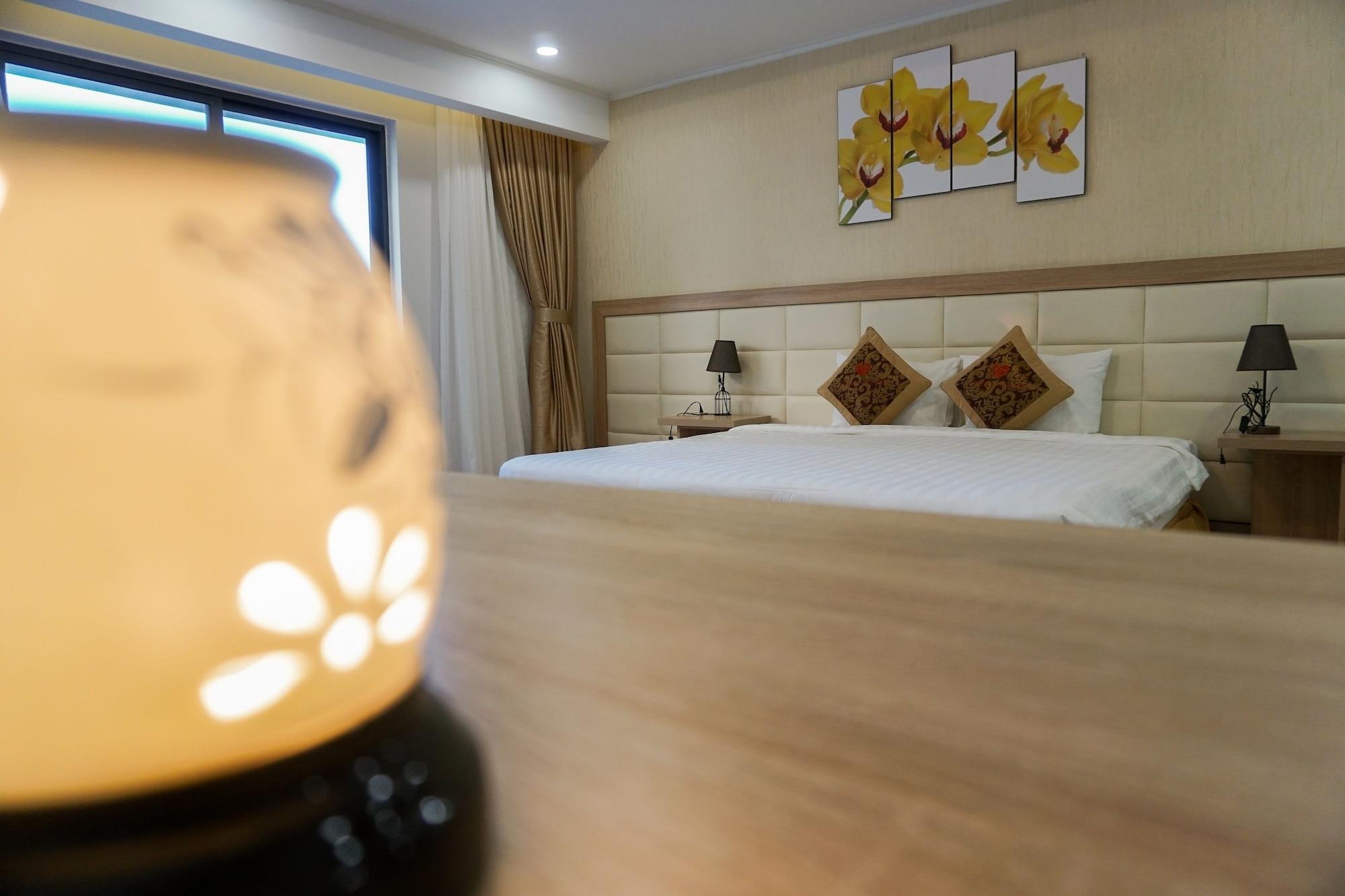 Ruby Hotel Da Nang Exterior photo