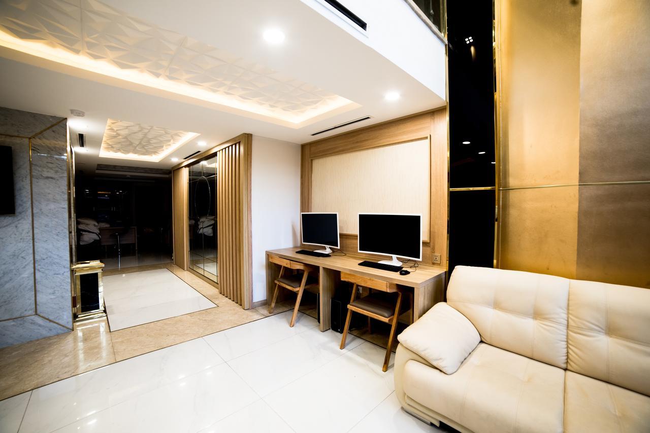 Ruby Hotel Da Nang Exterior photo