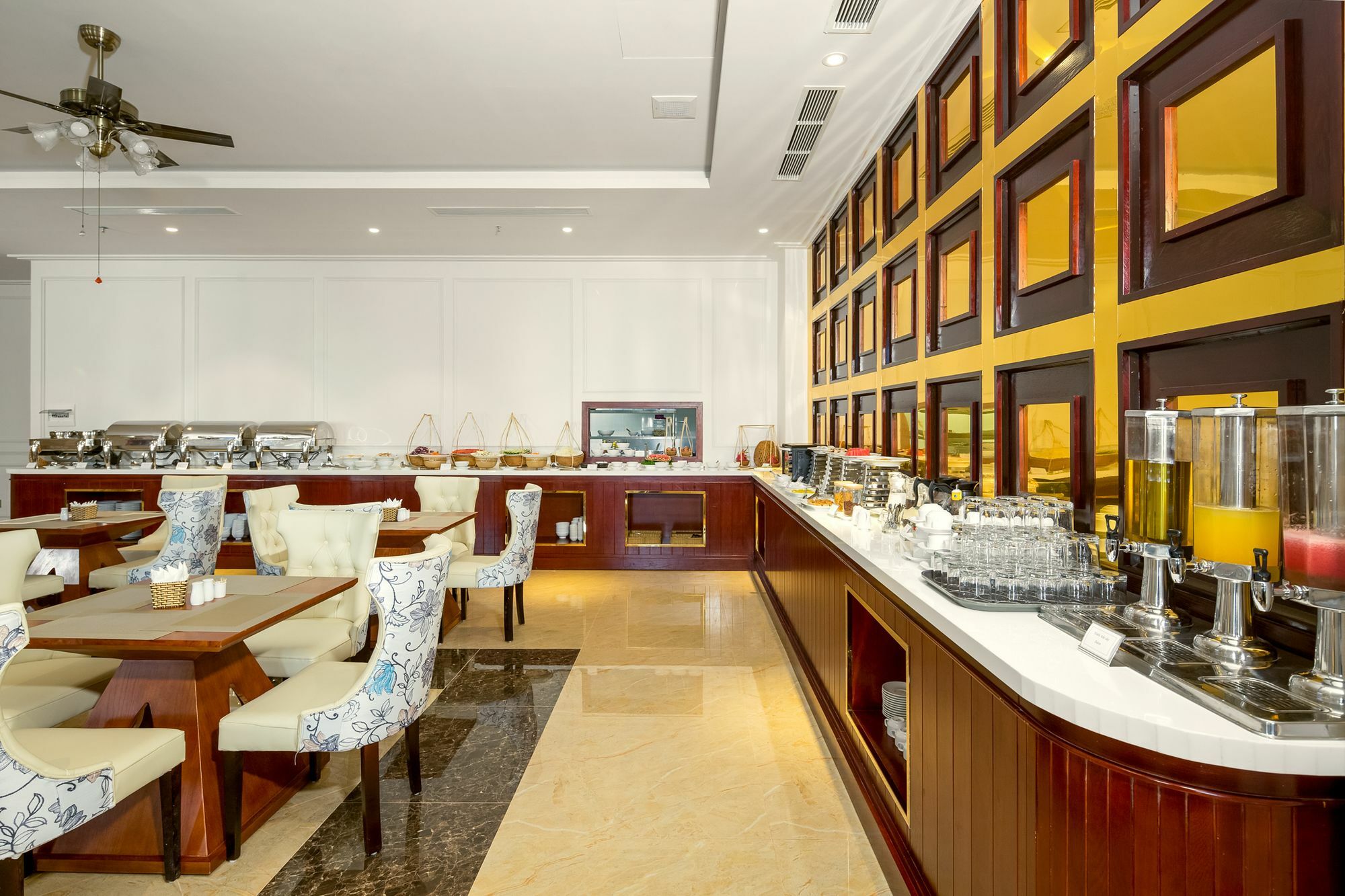 Ruby Hotel Da Nang Exterior photo
